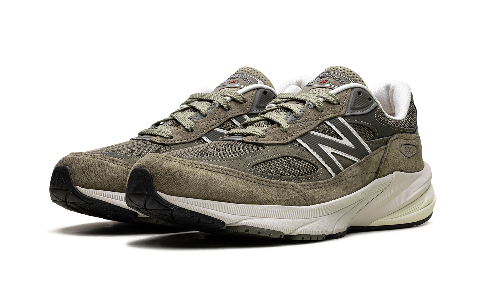 990v6 "True Camo"