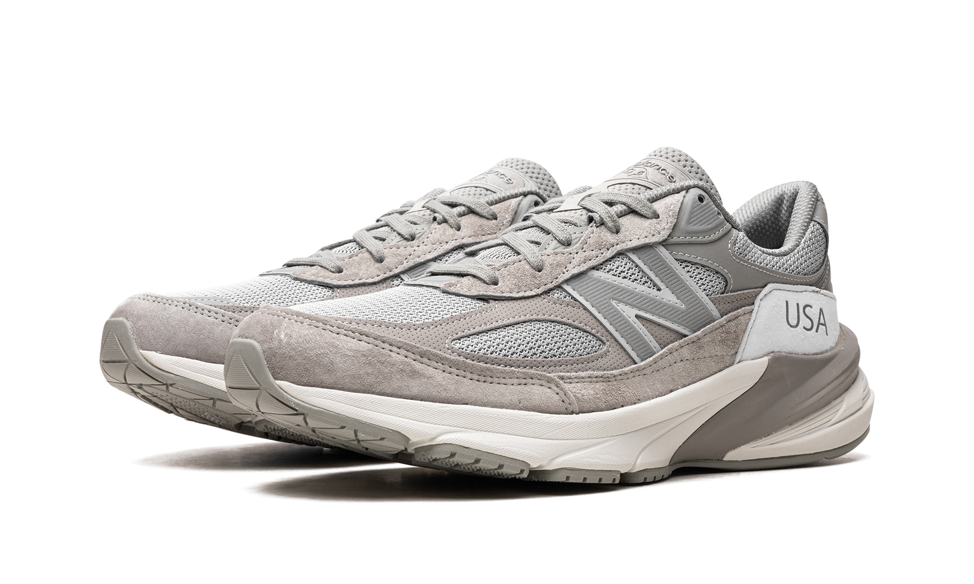 990v6 "Wtaps - Grey"