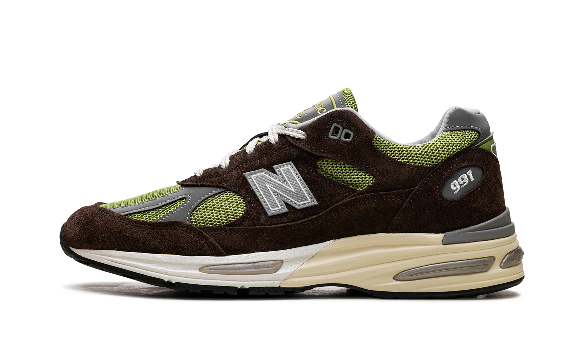 991v2 "Miuk Daniëlle Cathari X Kith Reverse Matcha"
