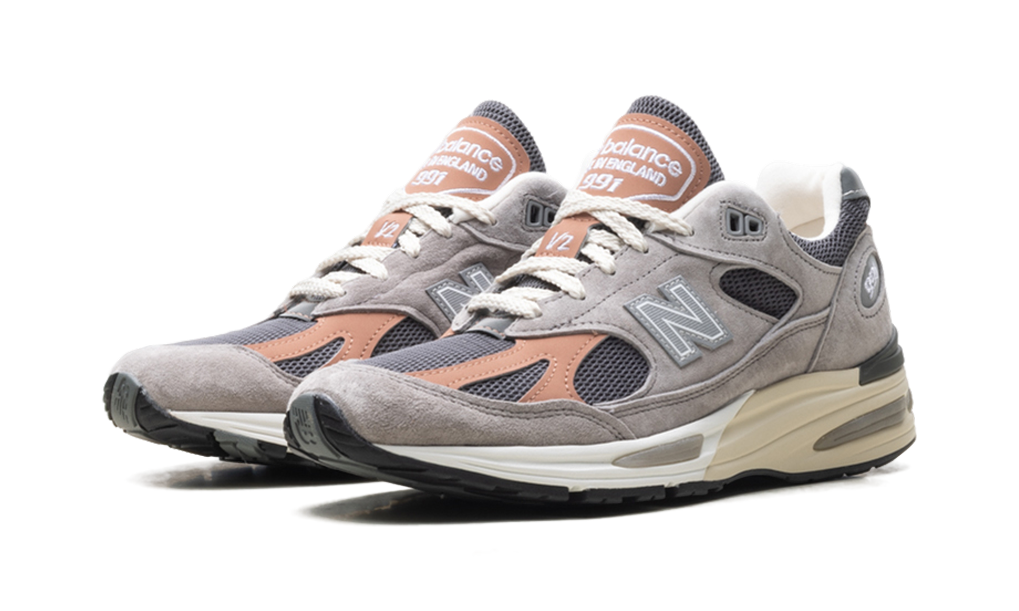991v2 "Miuk Elephant Skin"