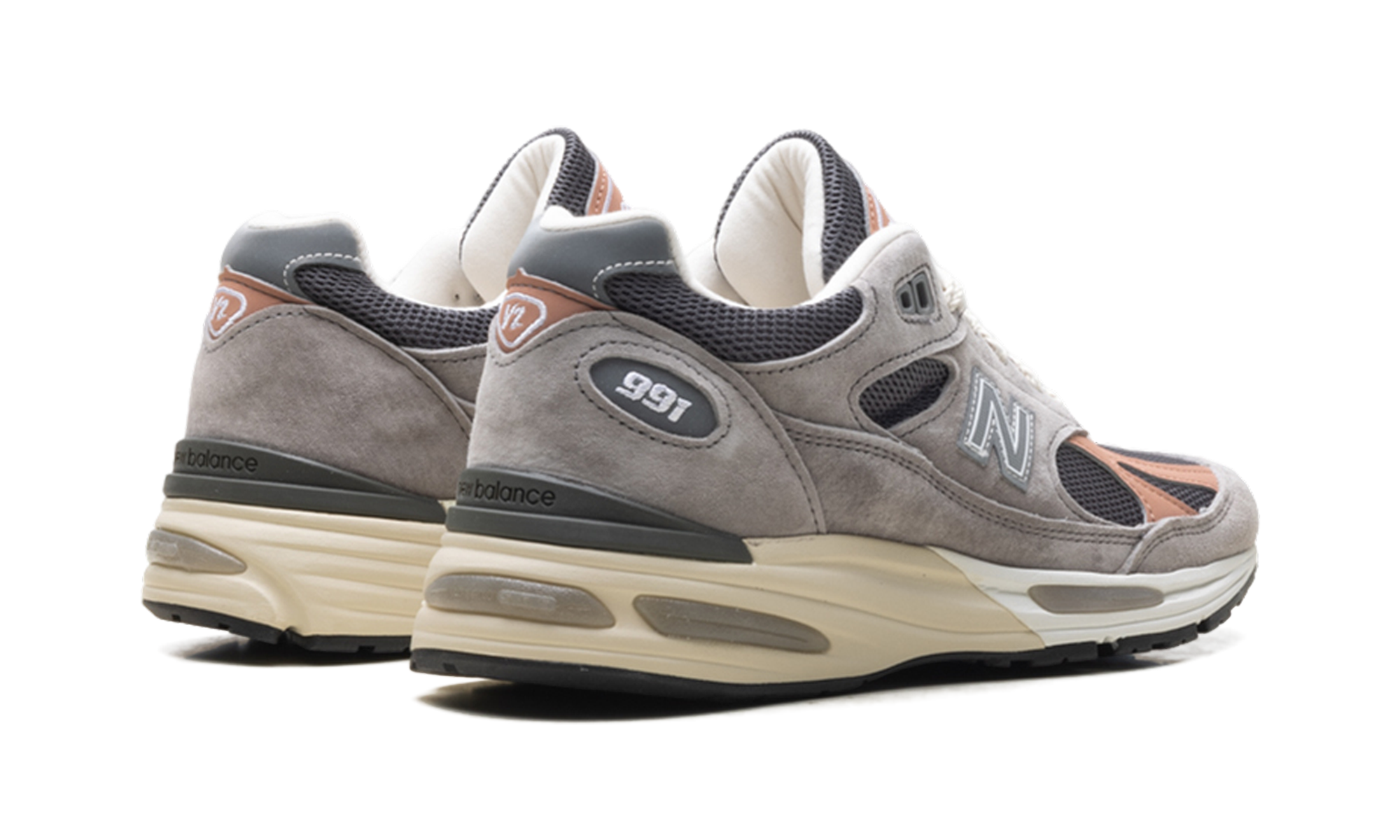 991v2 "Miuk Elephant Skin"