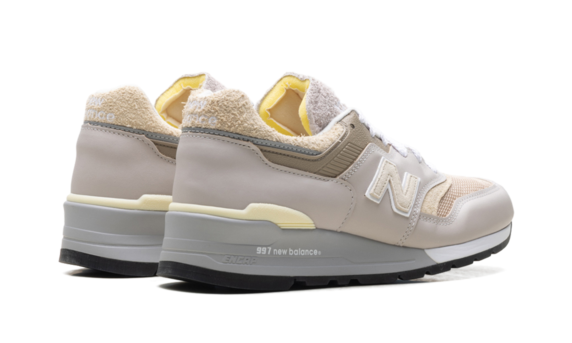 997 "Made In Usa - Moonrock / Driftwood"