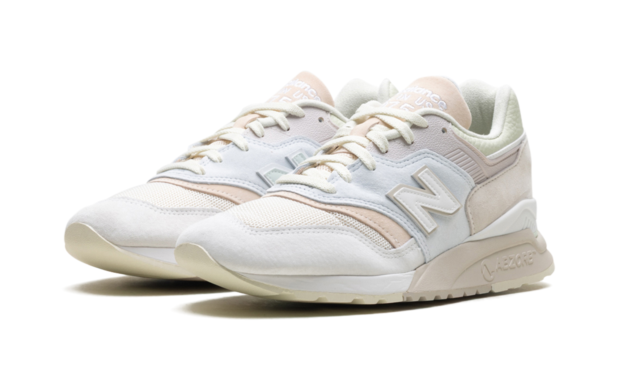 997.5 "Miusa Kith Easter White Ice Blue Peach"