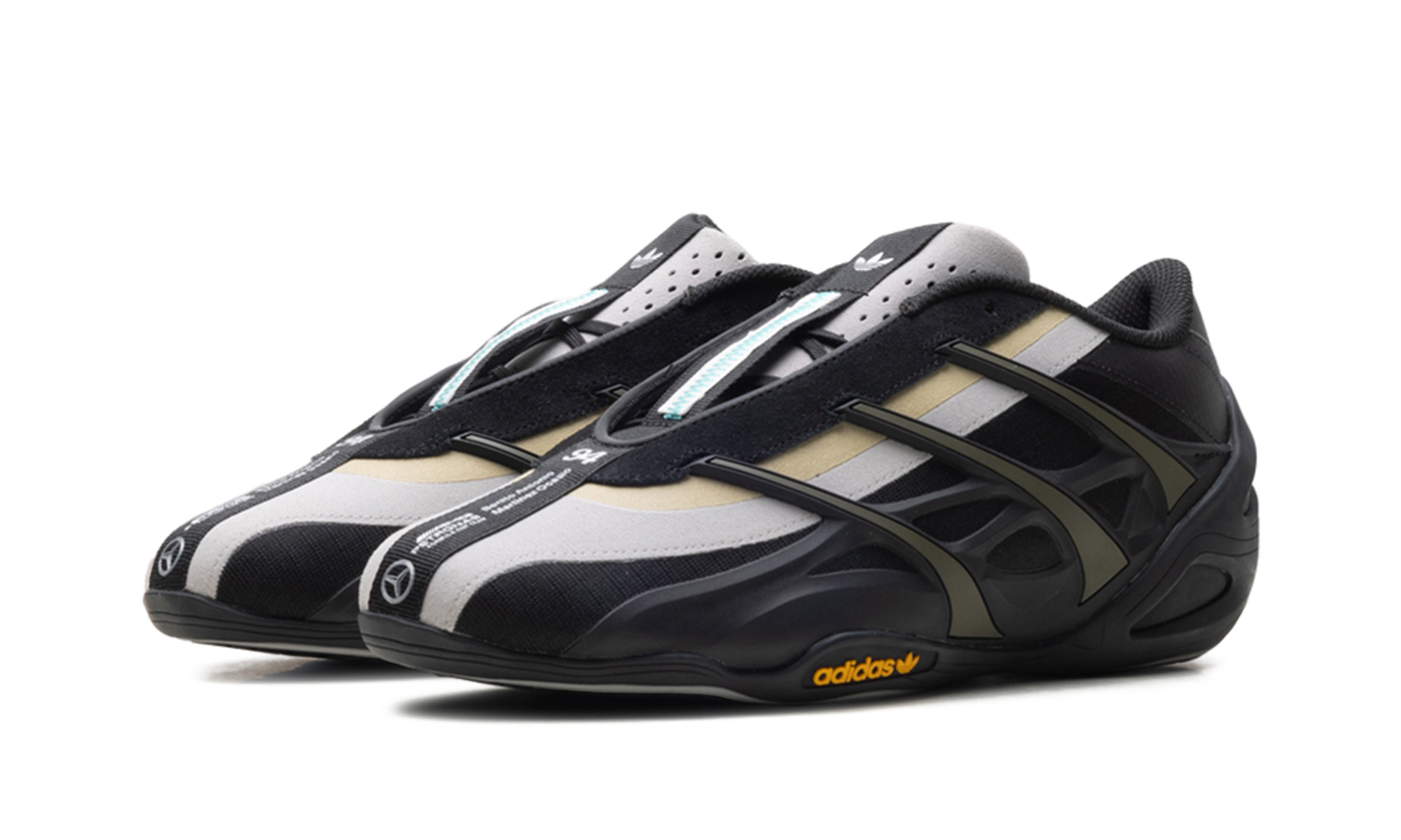 Adiracer Gt "Bad Bunny - Branch"
