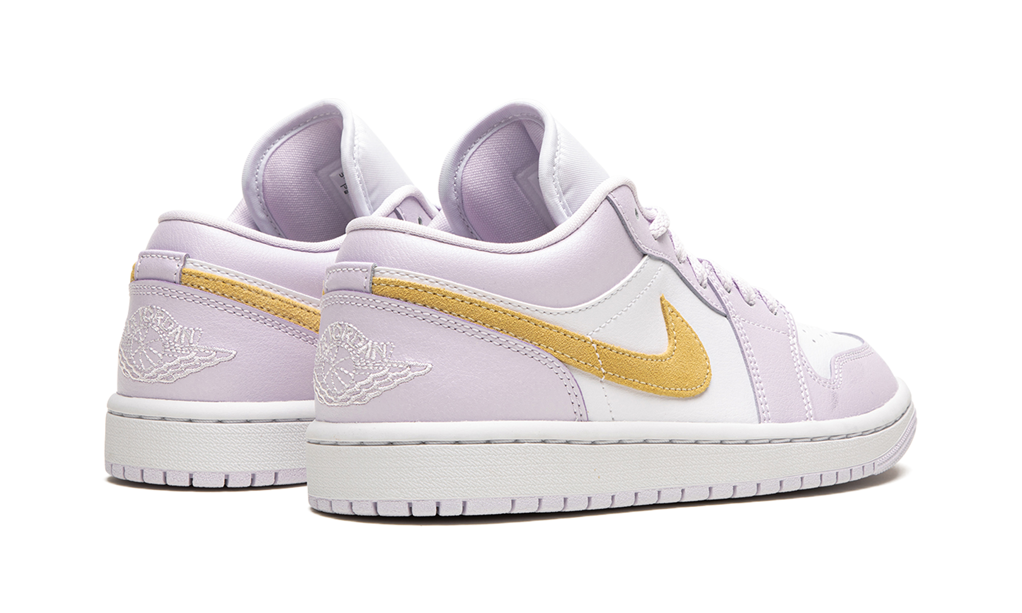 AJ 1 Lo Women "Barely Grape"