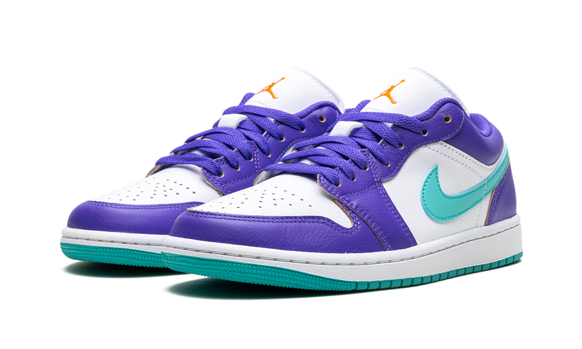 AJ 1 Low "Hornets"