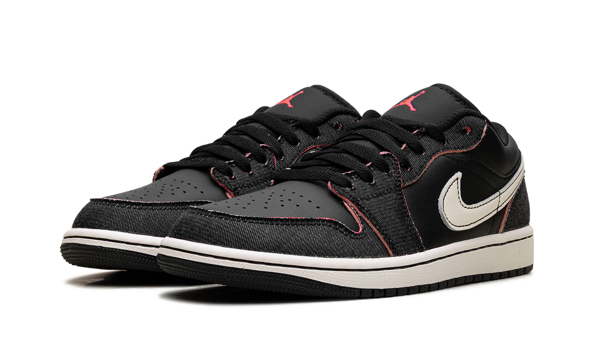 AJ 1 Low Se "Black/black/racer Pink/pale Ivory"