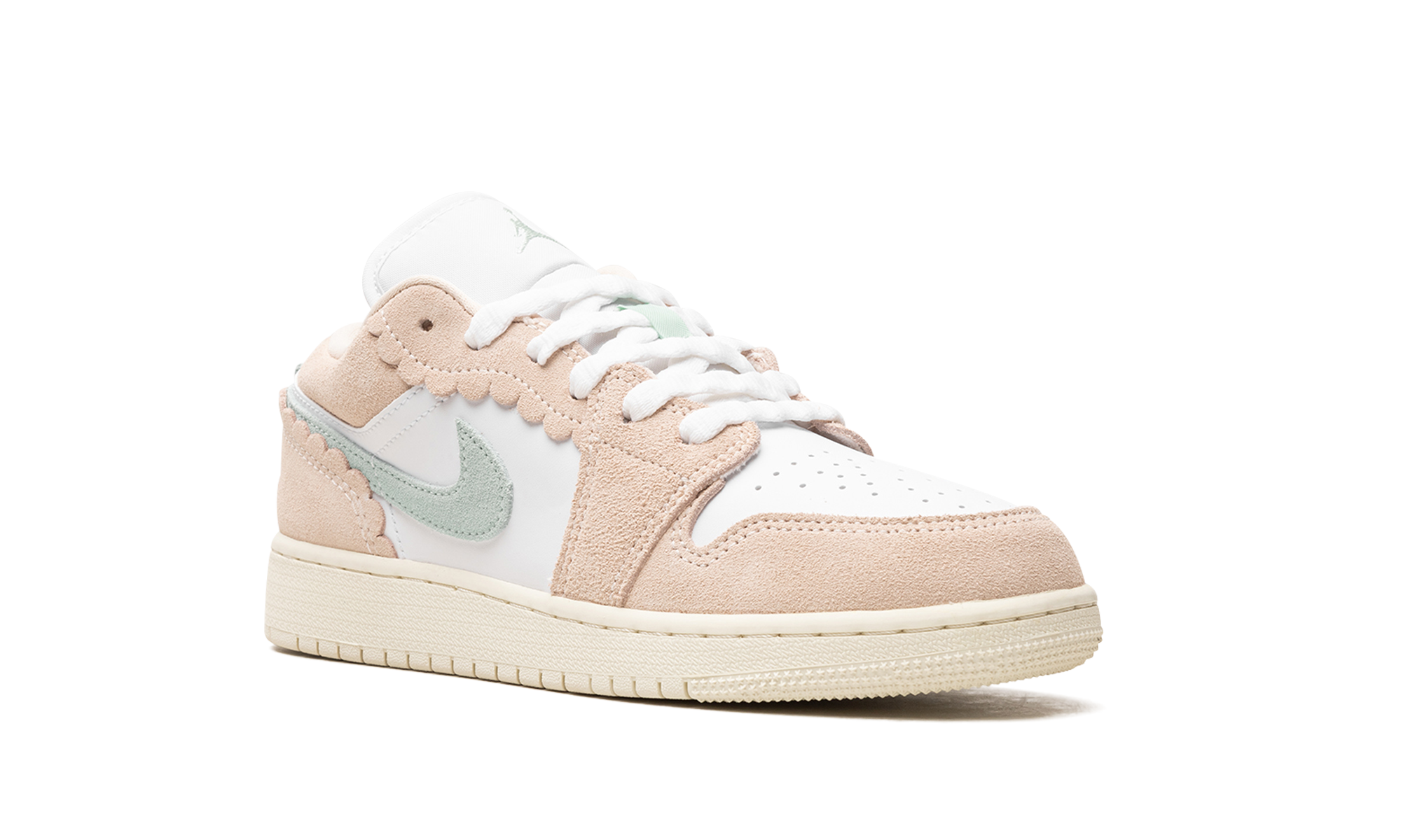 AJ 1 Low Se GS "Guava Ice"