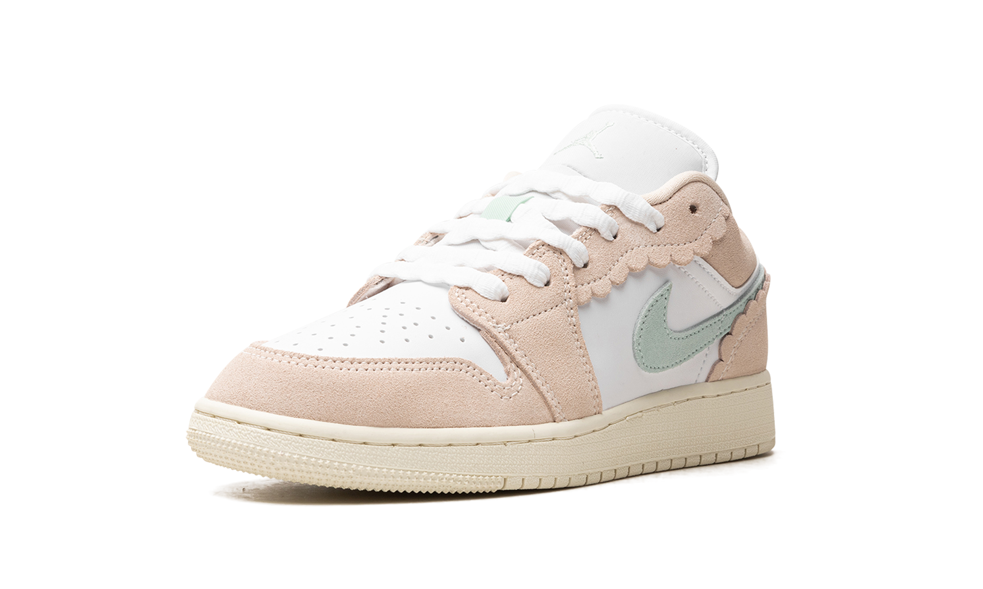 AJ 1 Low Se GS "Guava Ice"