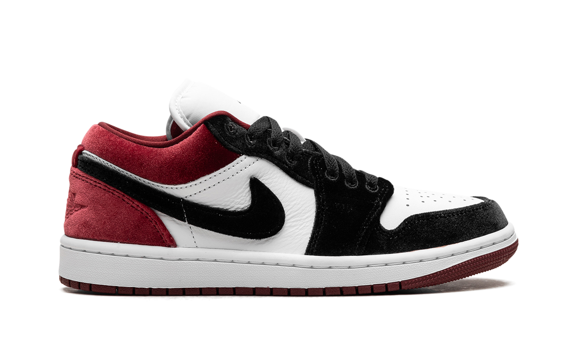 AJ 1 Low Se Women "Velvet Black Toe"