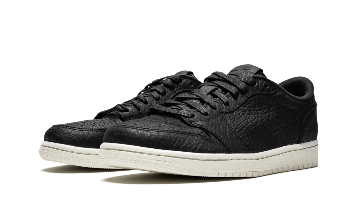AJ 1 Low Swooshless "Black"