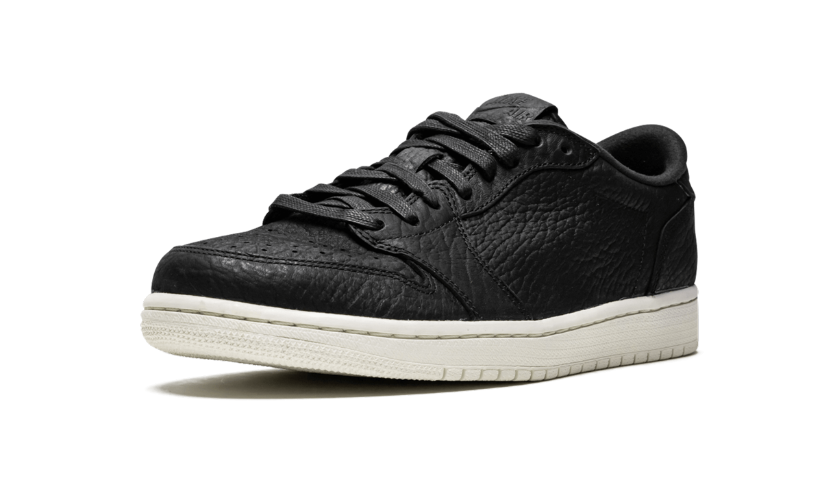 AJ 1 Low Swooshless "Black"