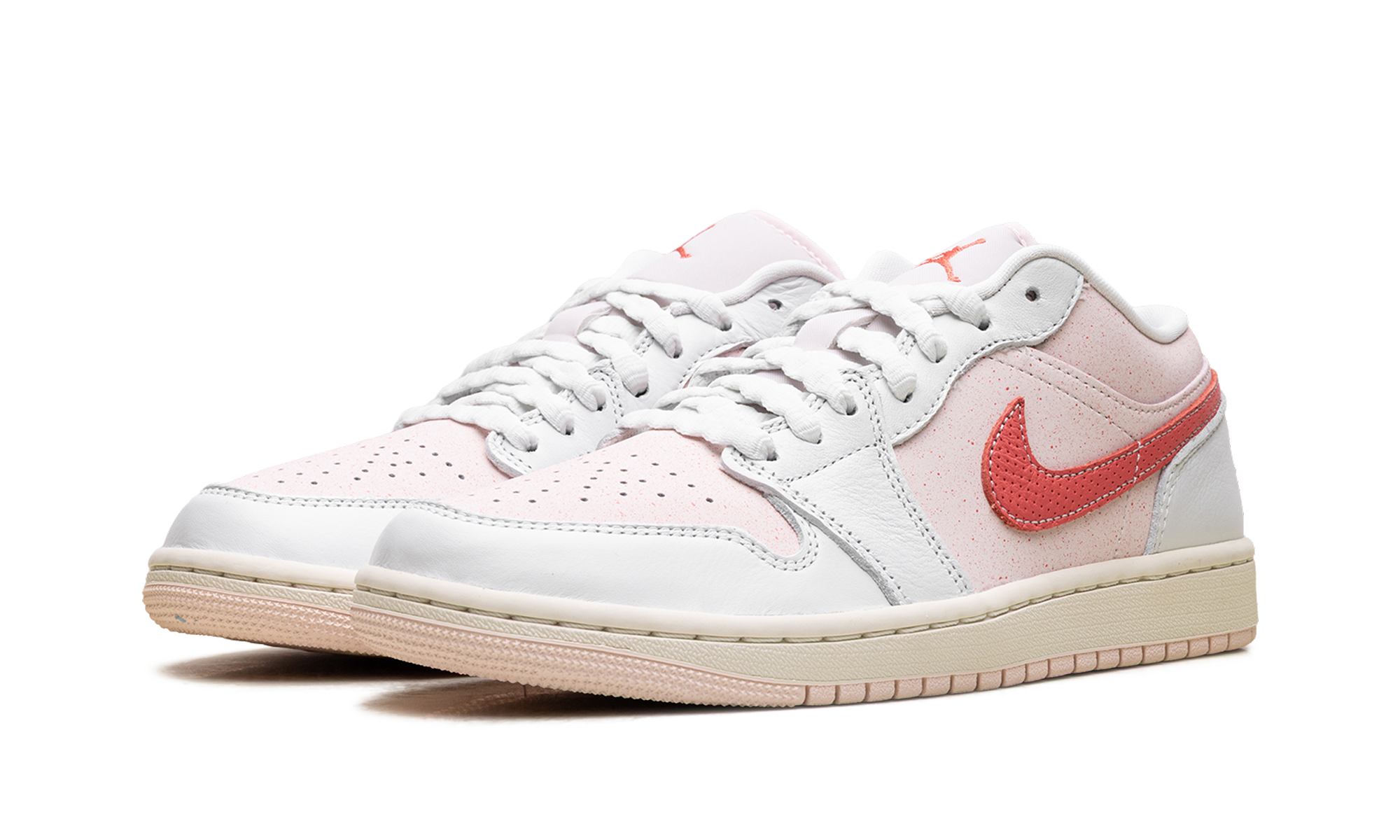AJ 1 Low Women "Strawberry Milkshake"