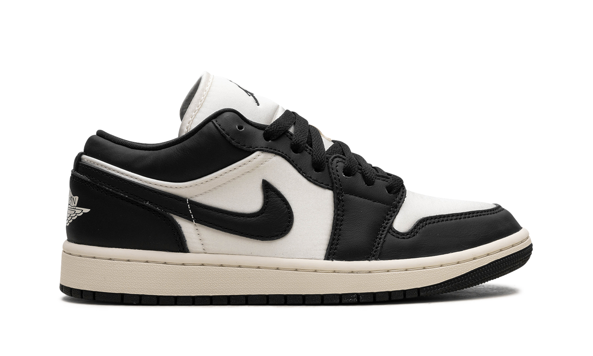 AJ 1 Low Women "Vintage Panda"