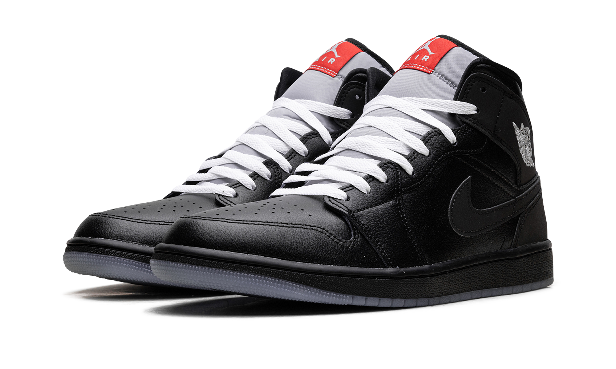 AJ 1 Mid Se "Black Metallic Reimagined"