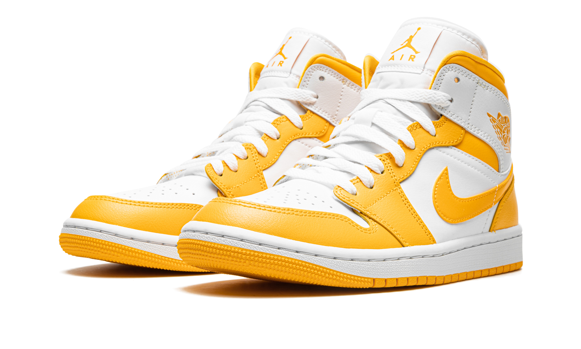AJ 1 Mid Women "White / University Gold"