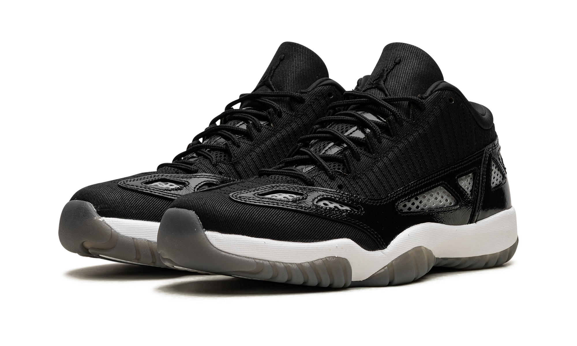 AJ 11 Low Ie "Black/white"