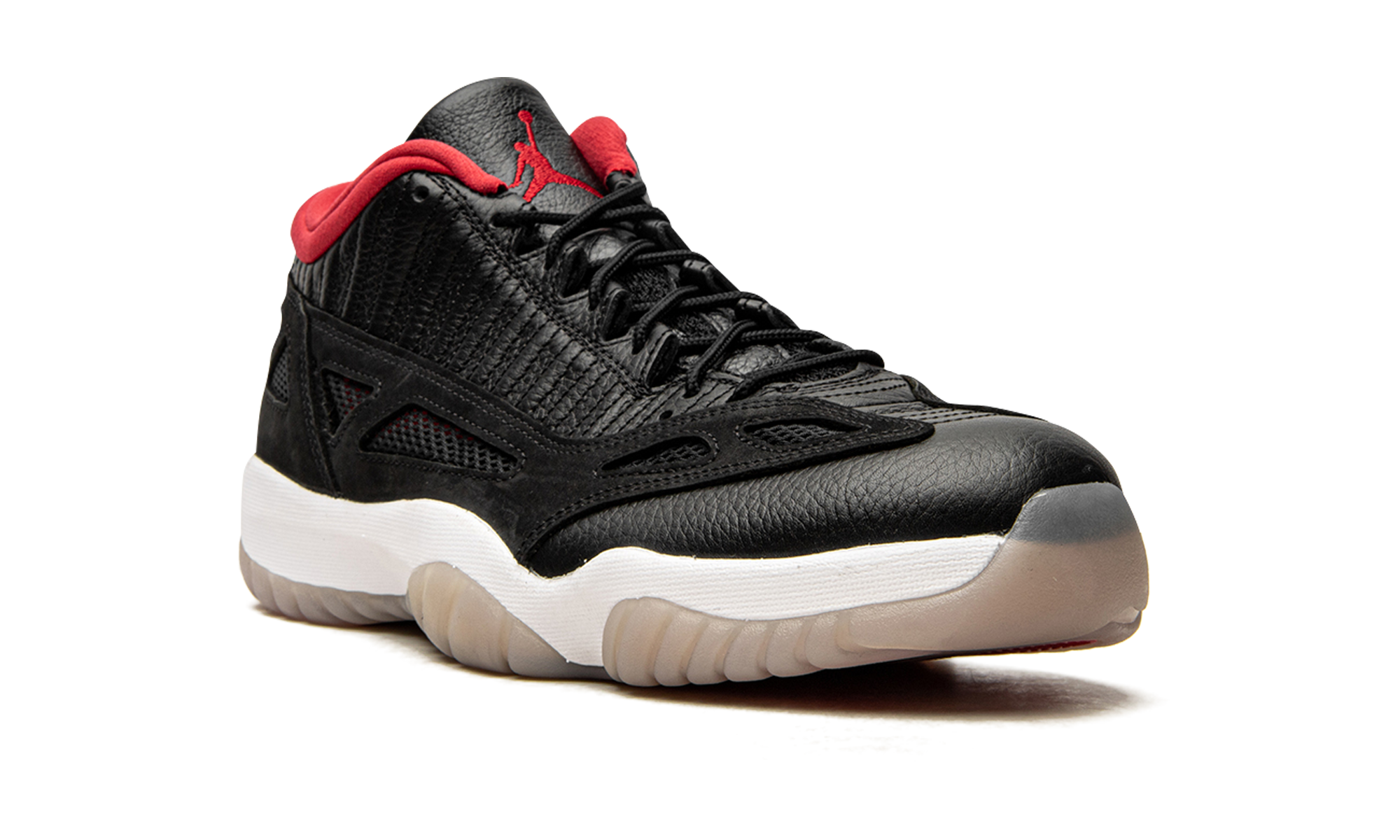 AJ 11 Low Ie "Bred 2021"