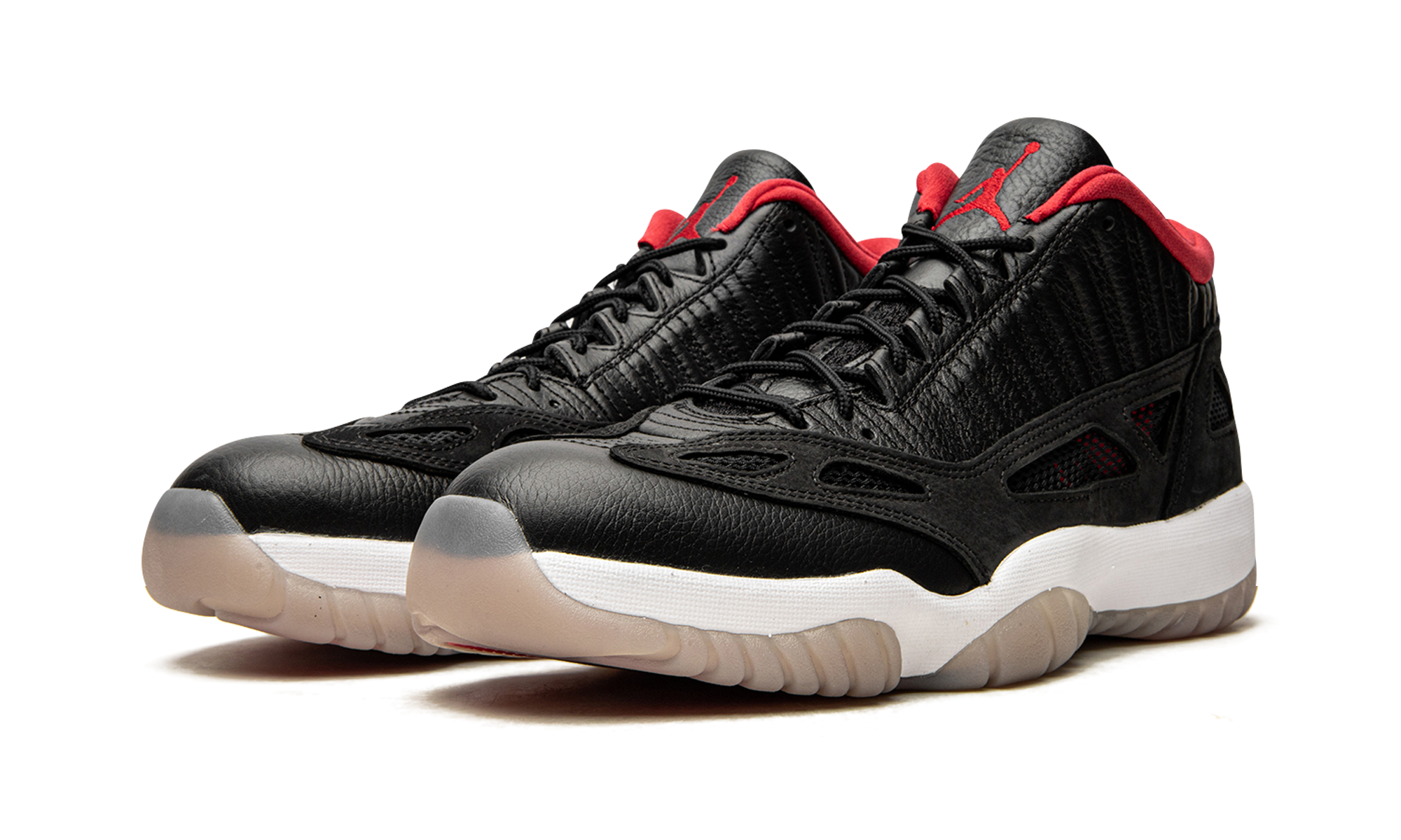 AJ 11 Low Ie "Bred 2021"