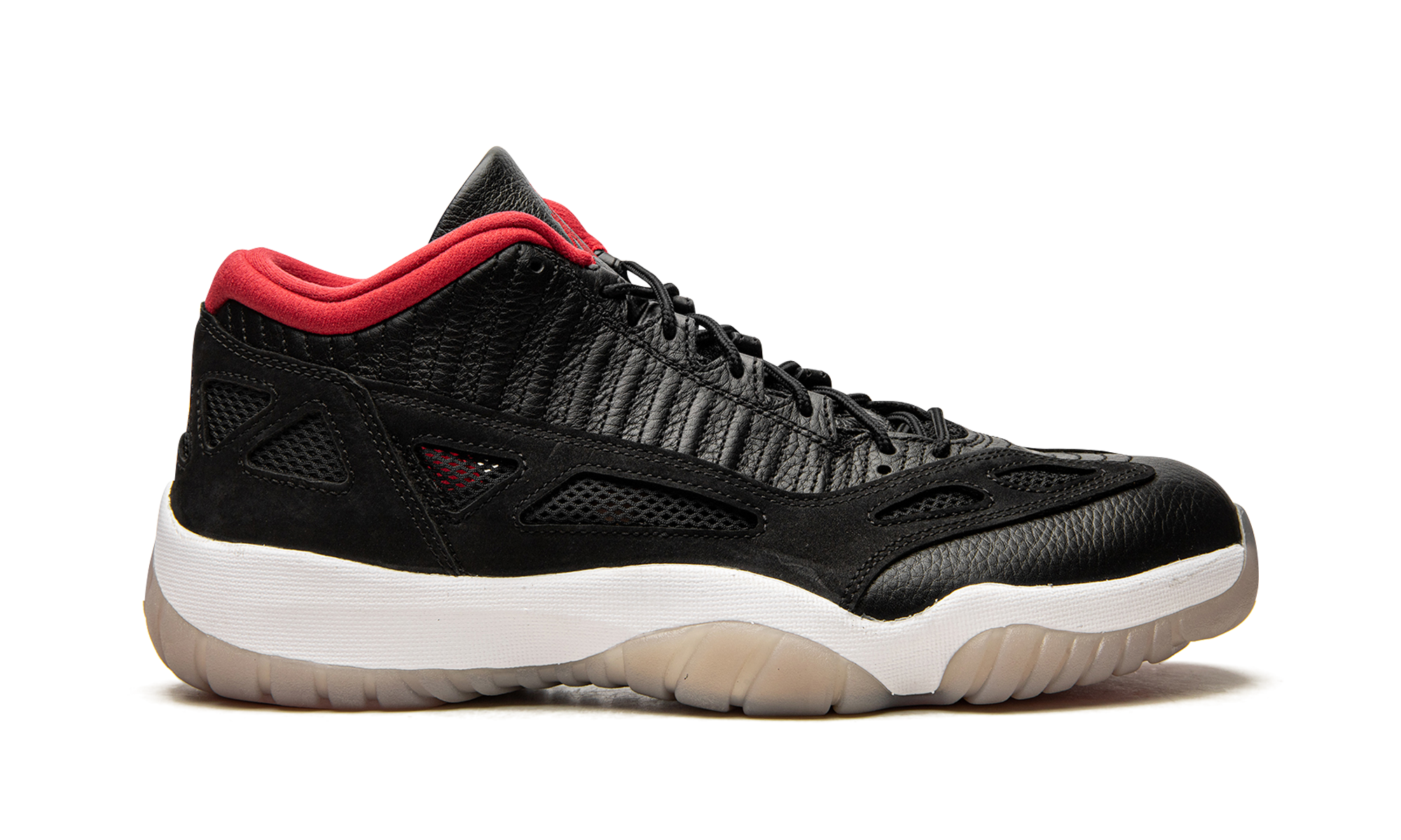 AJ 11 Low Ie "Bred 2021"