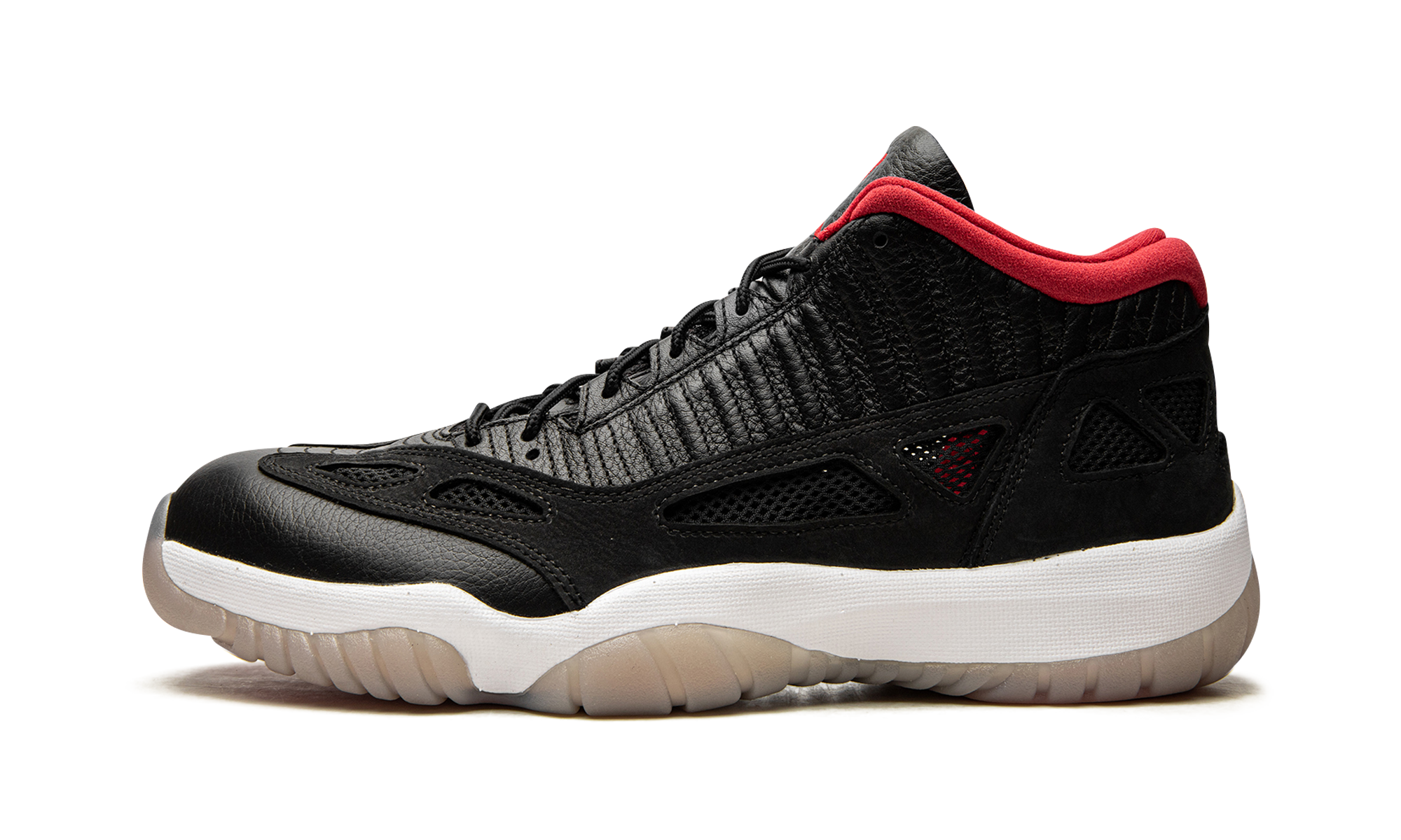 AJ 11 Low Ie "Bred 2021"