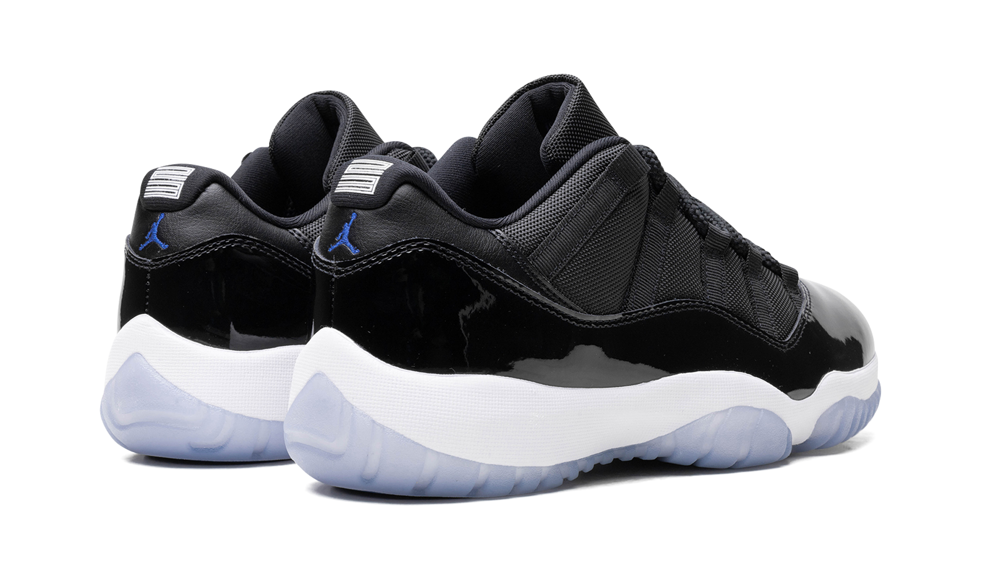 AJ 11 Low "Space Jam"