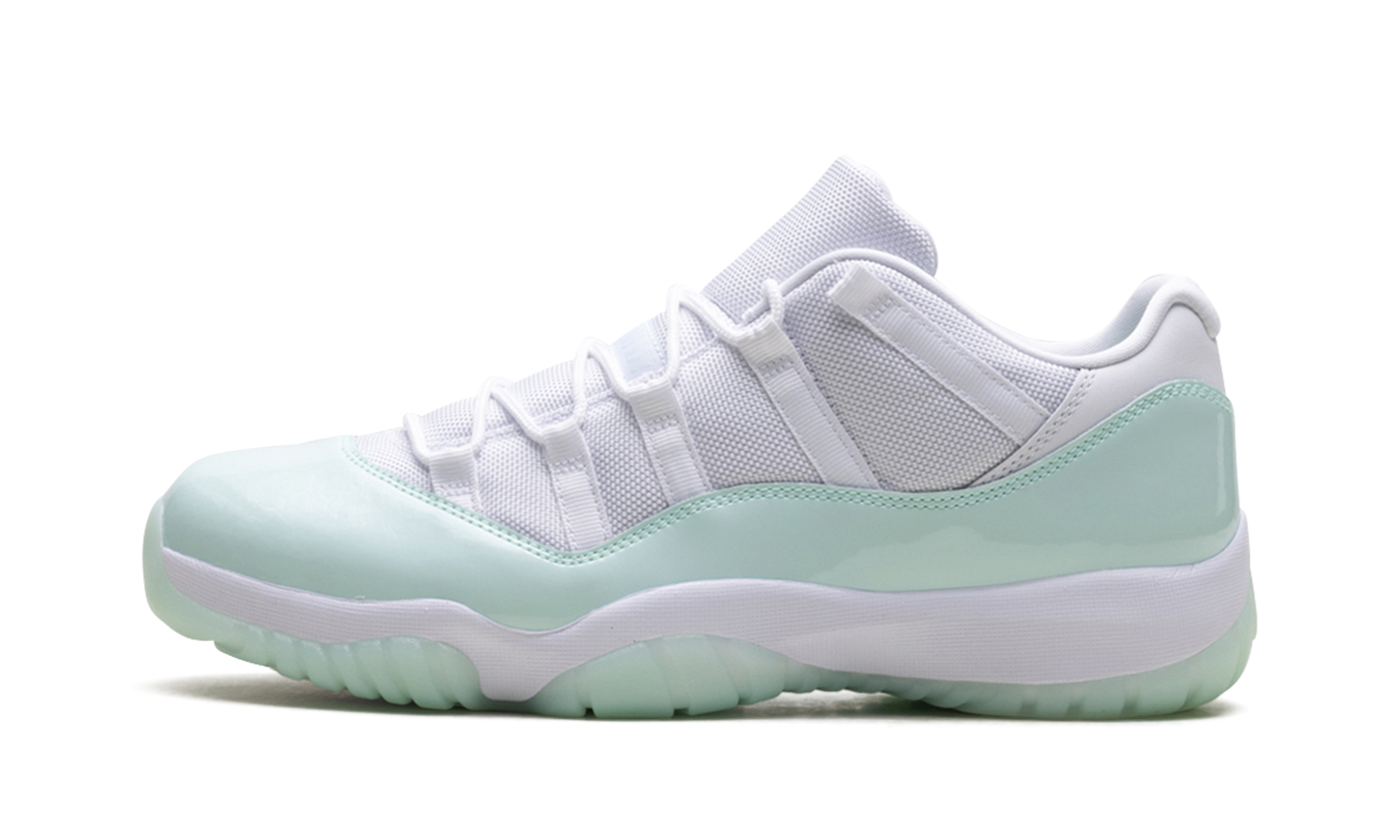 AJ 11 Low Women "Igloo"