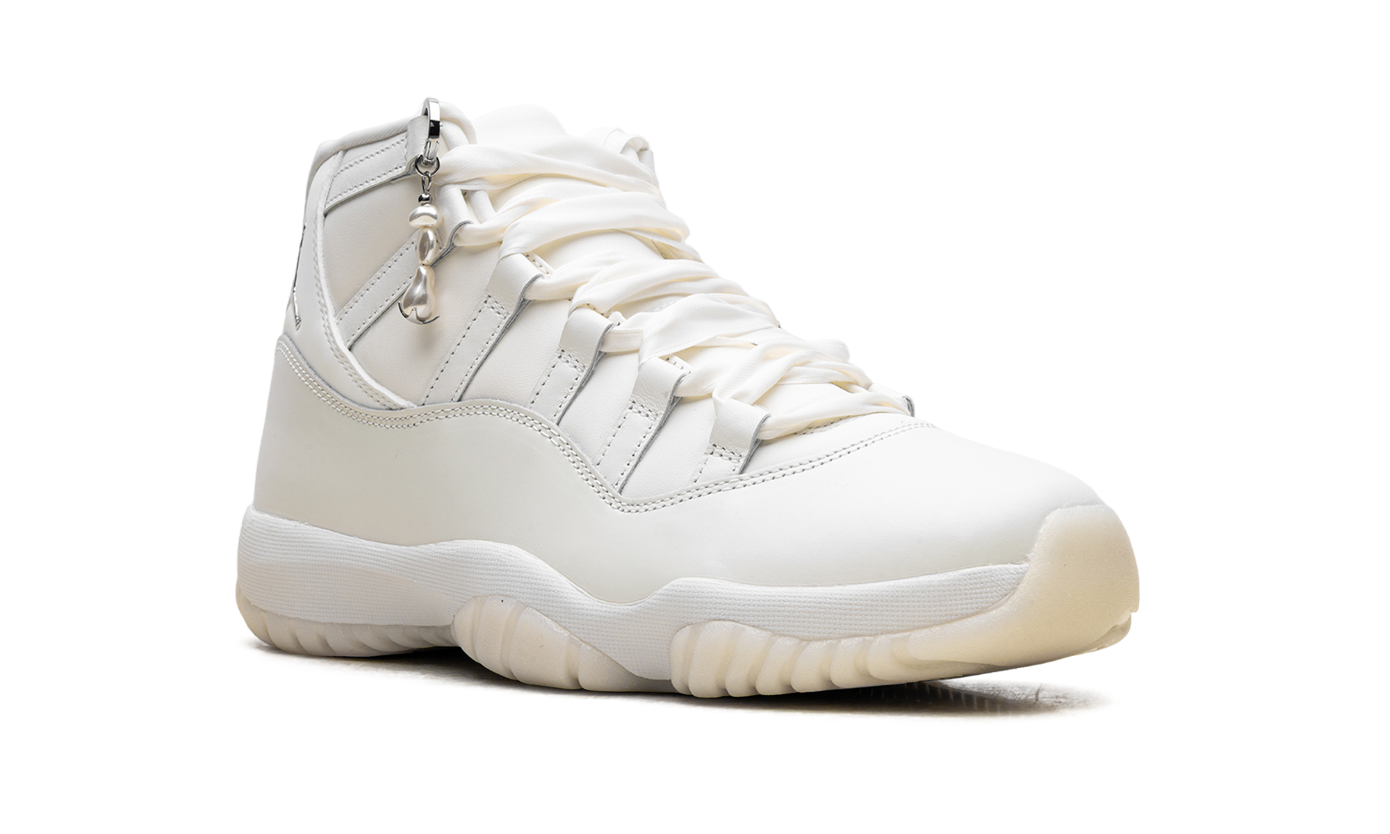 AJ 11 Women "Pearl"
