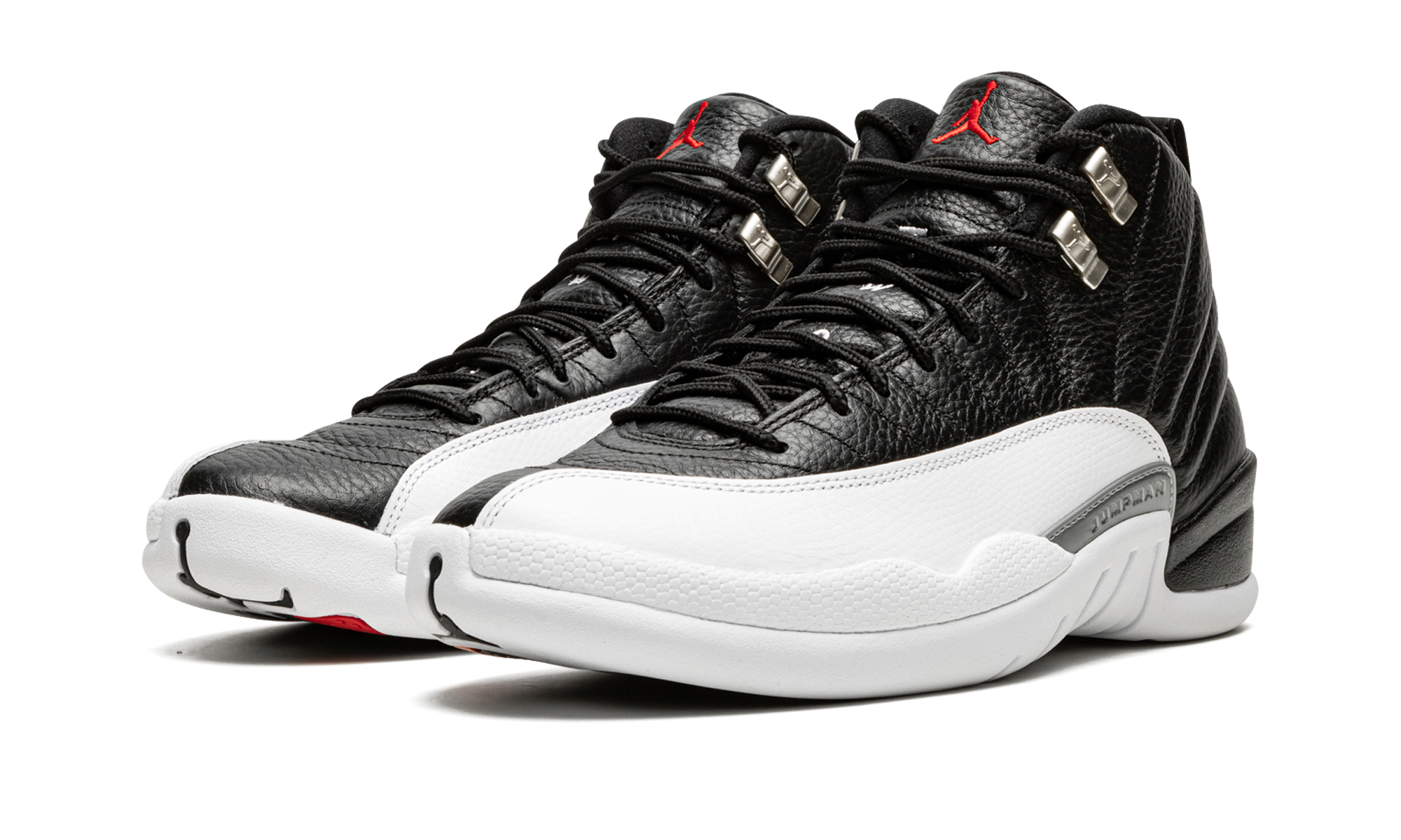 AJ 12 Retro "Playoffs 2022"