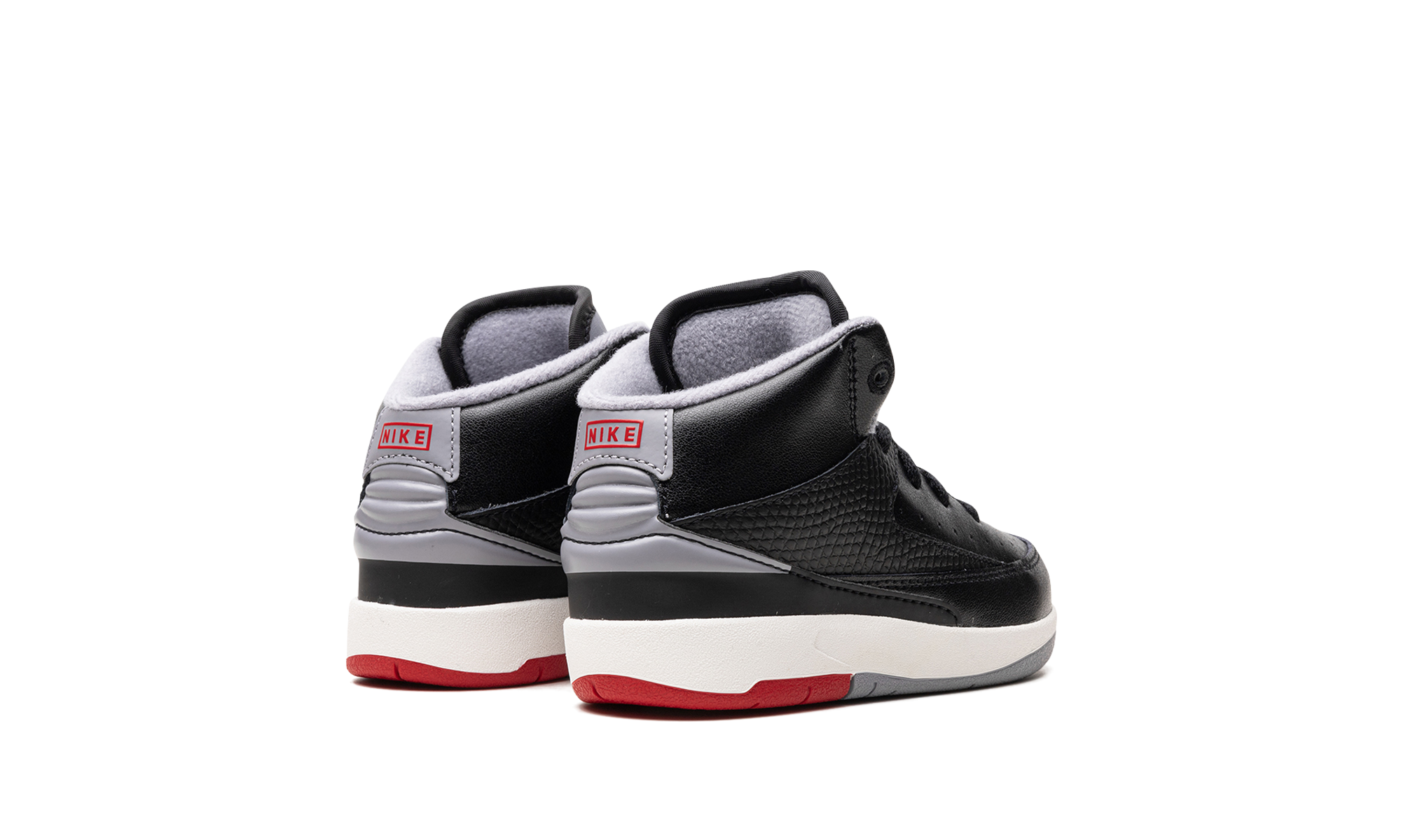 AJ 2 Retro TD "Black Cement"