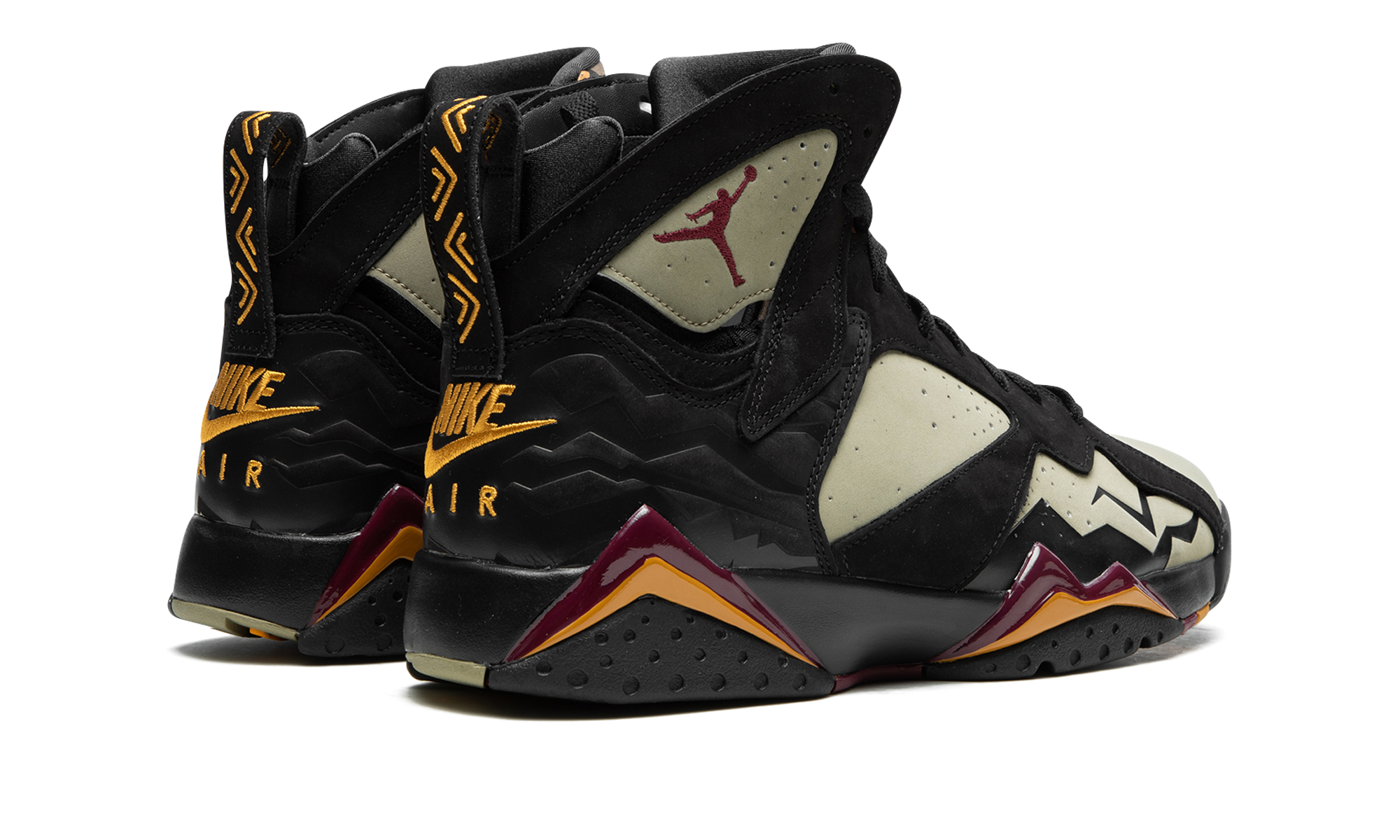 AJ 7 Se "Black Olive"