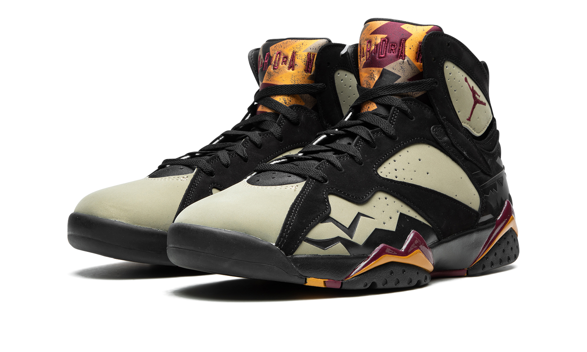 AJ 7 Se "Black Olive"