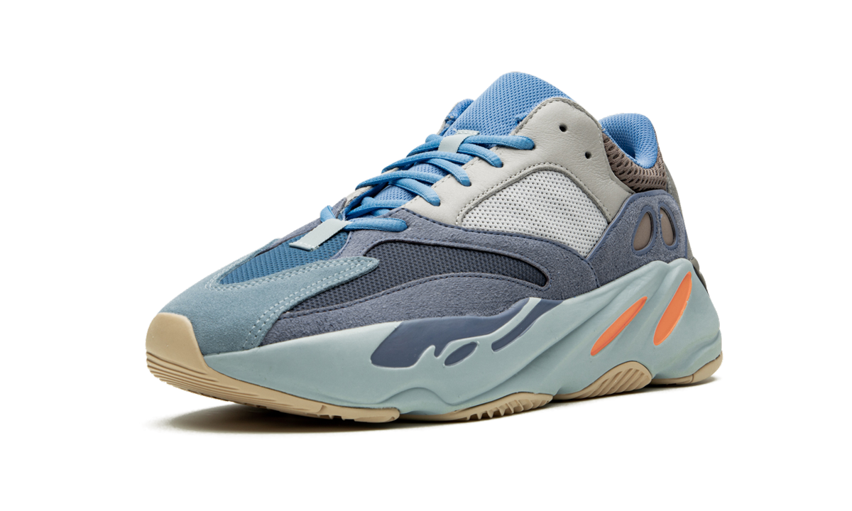 Boost 700 "Carbon Blue"