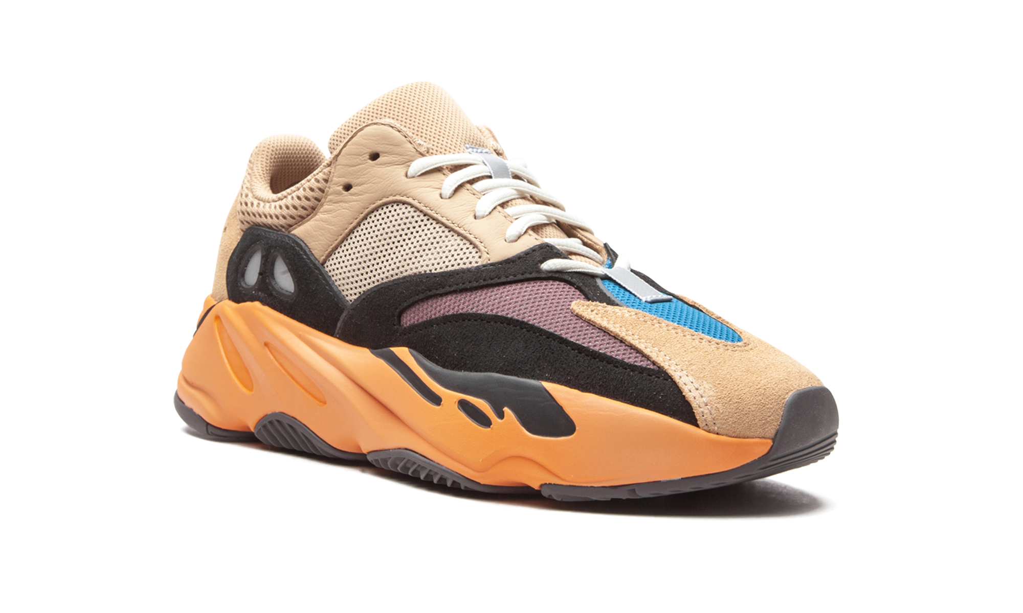 Boost 700 "Enflame Amber"