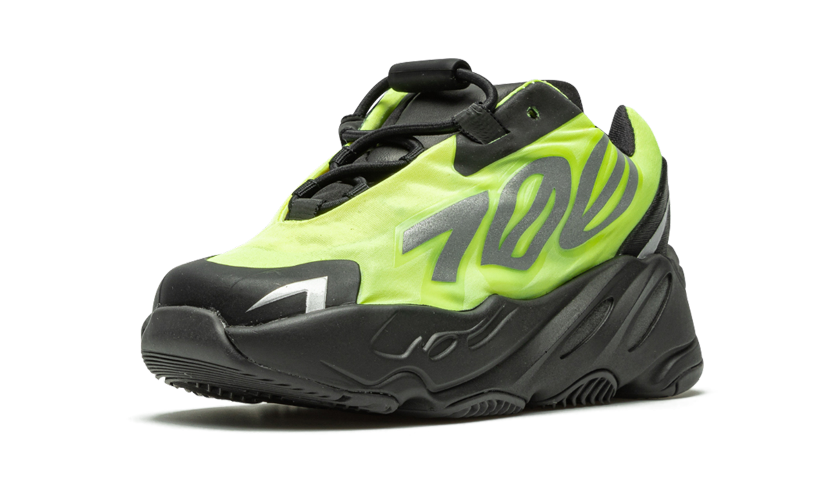 Boost 700 Mnvn Infant "Phosphor"