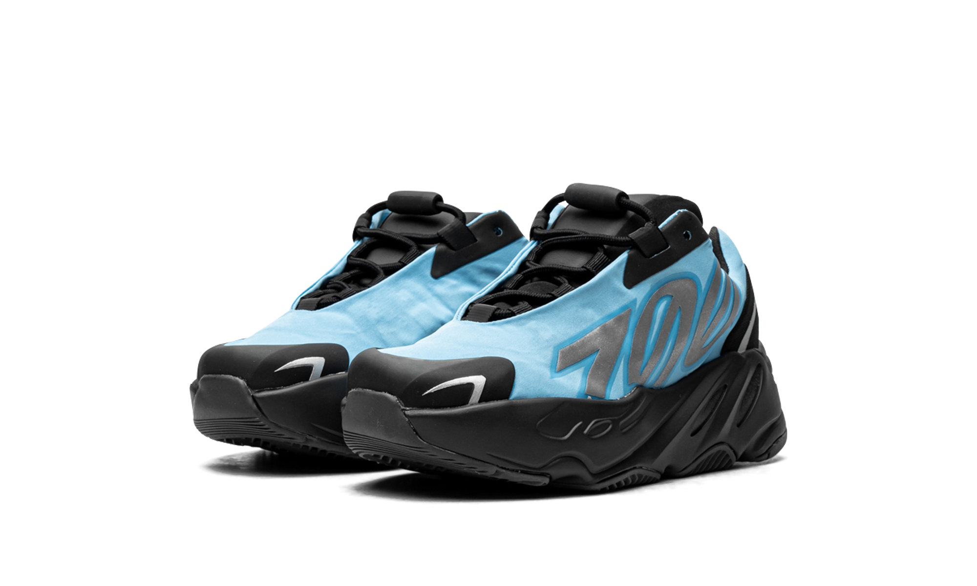 Boost 700 Mnvn Kids "Bright Cyan"