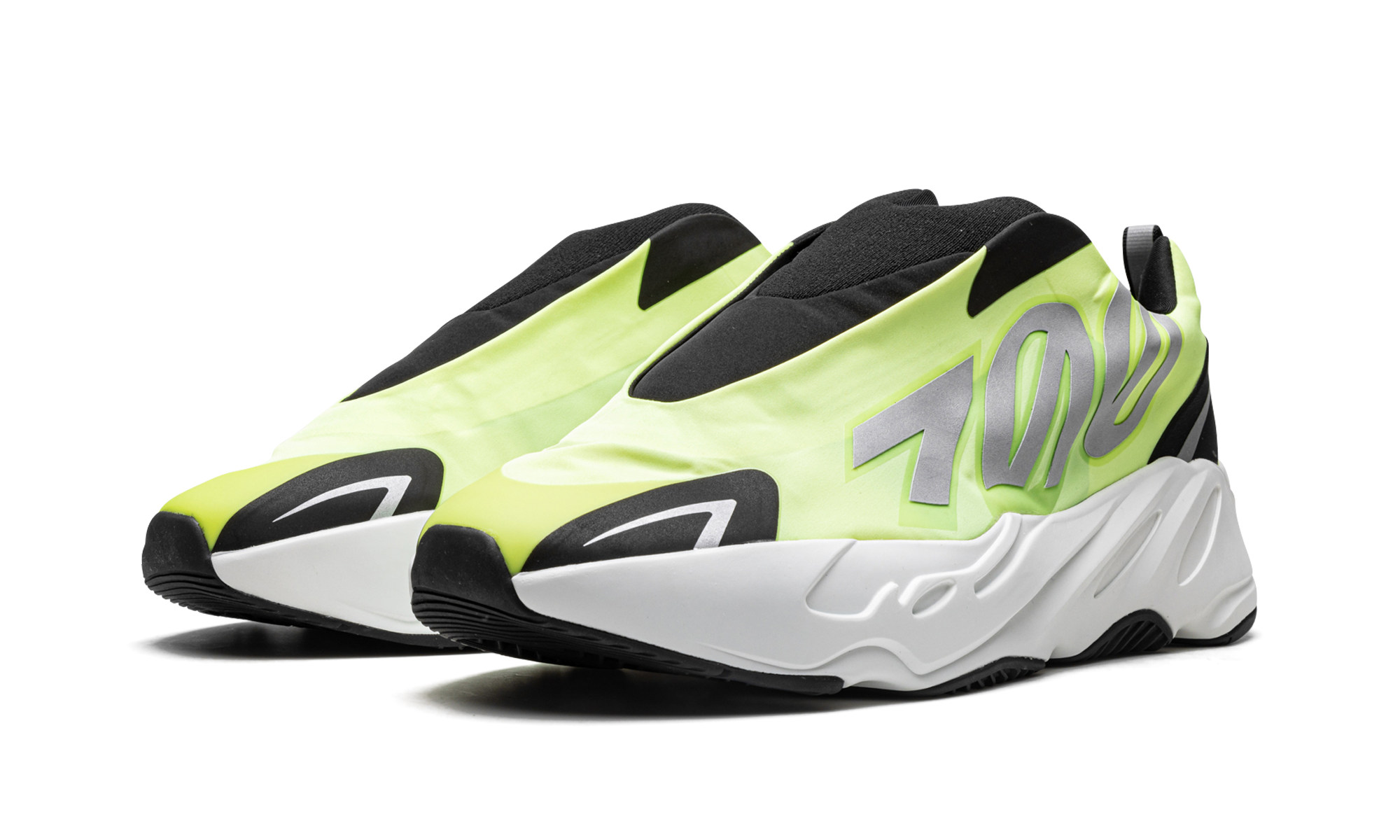 Boost 700 Mnvn Laceless "Phosphor"