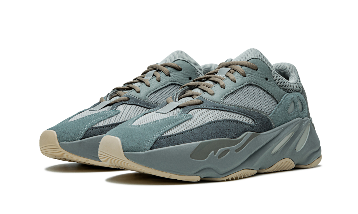 Boost 700 "Teal Blue"