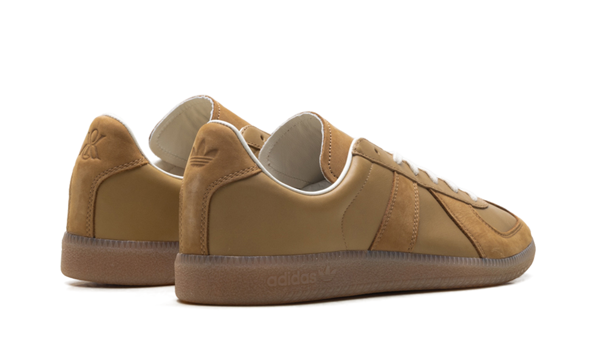 Bw Army "Kith - Cardboard"