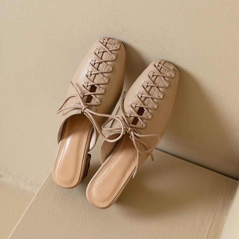 Chic Lace Up Mules for Women Elegant Covered Toe Leather Slippers in Apricot/Beige