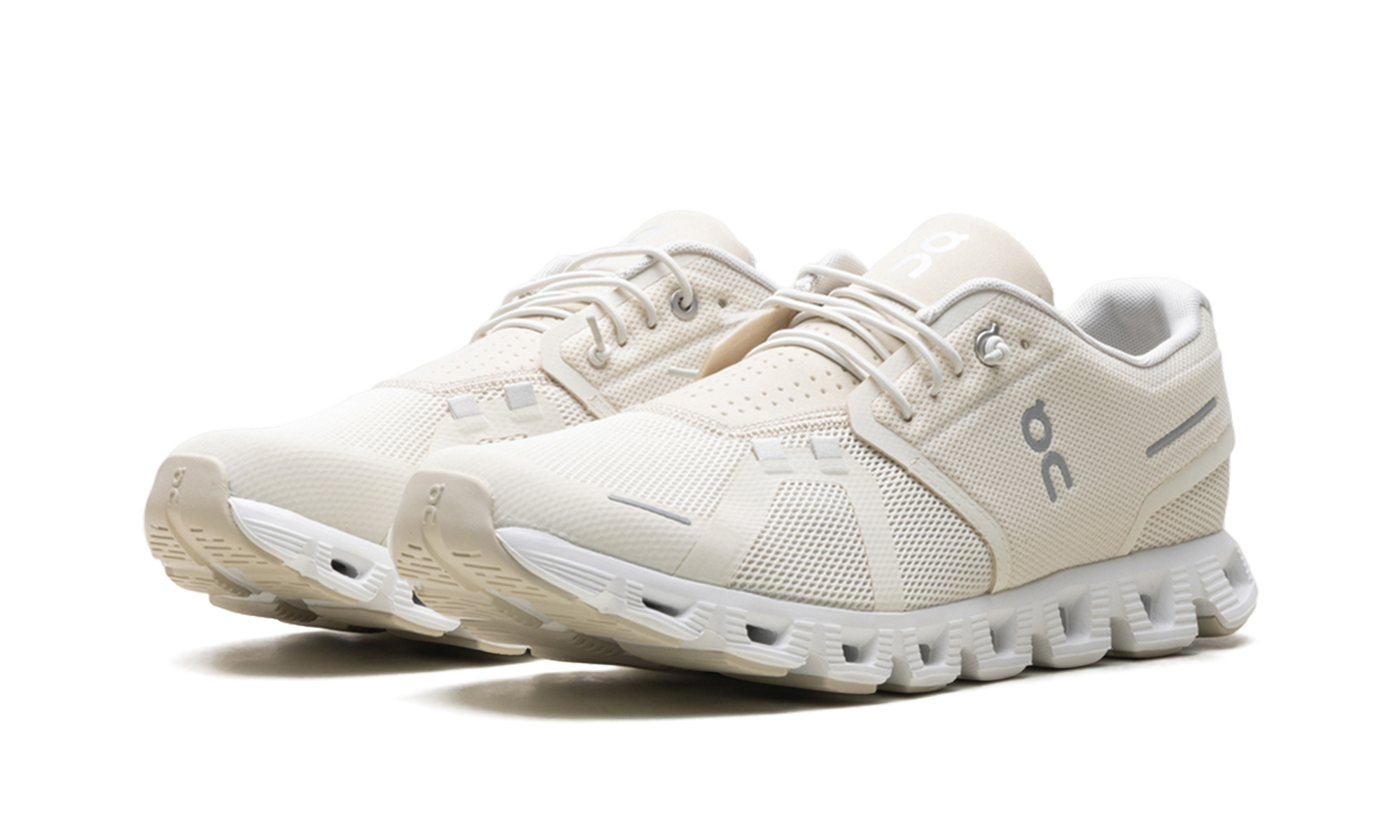 Cloud 5 "Cream Sand"