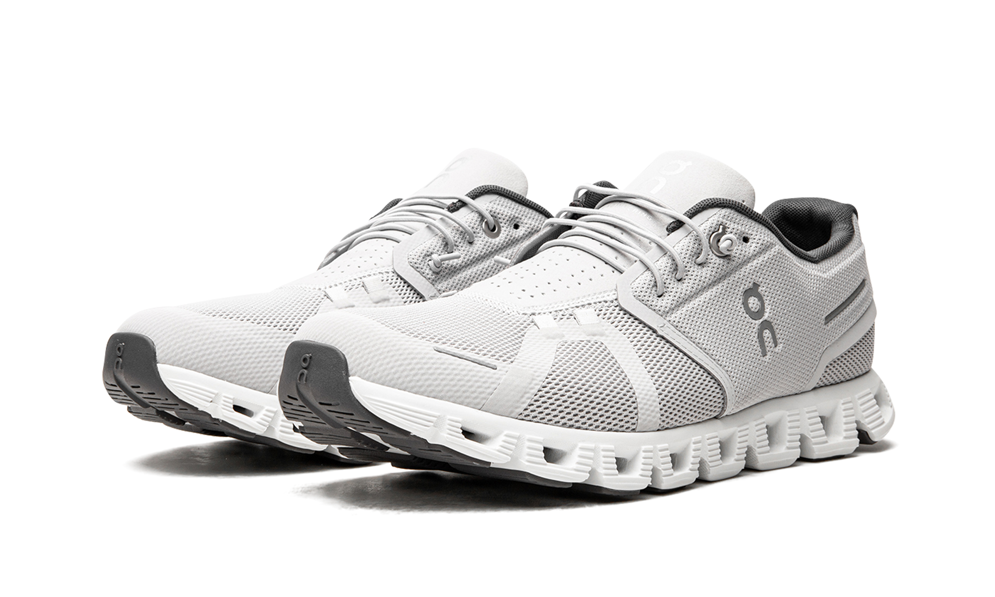 Cloud 5 "Glacier Grey White"