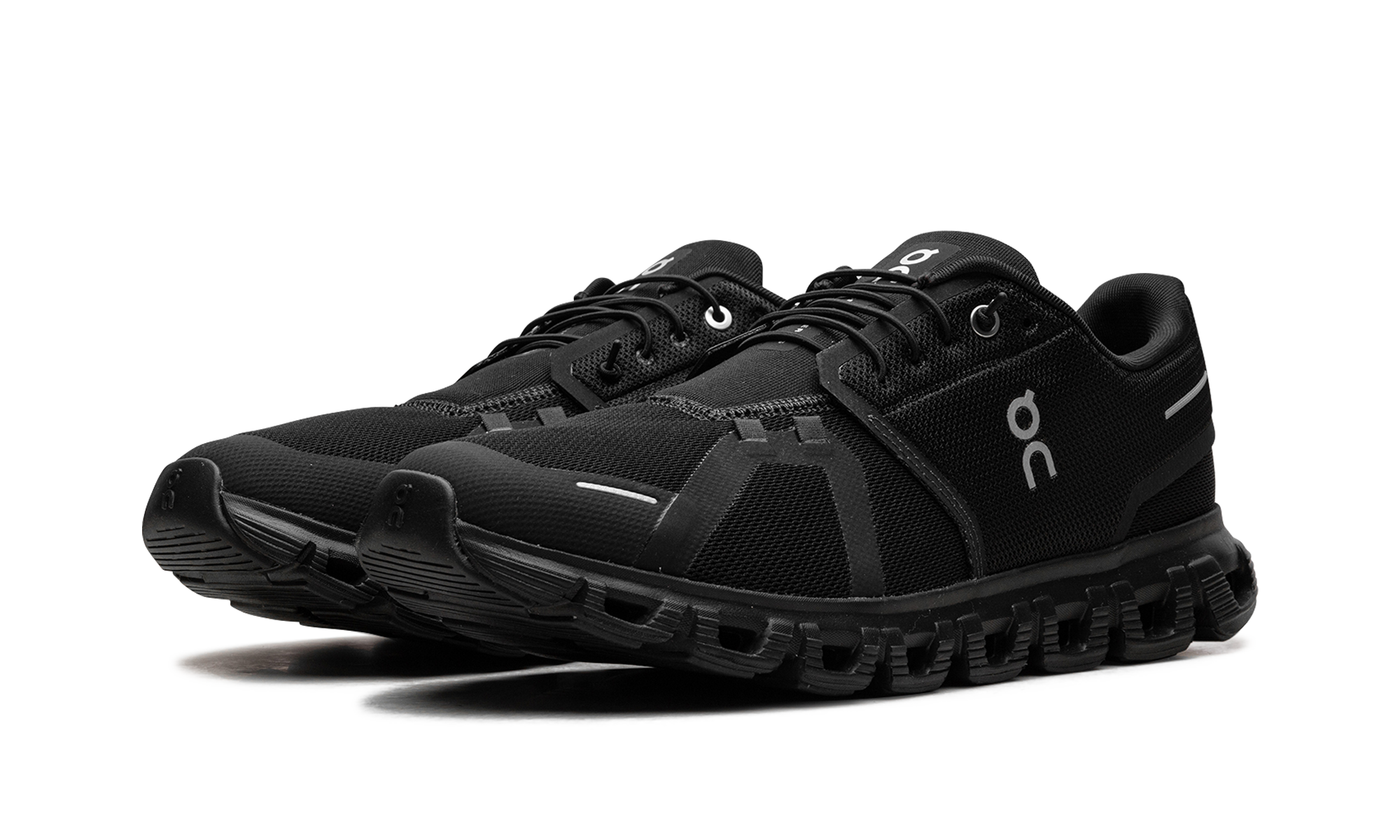 Cloud 6 "Triple Black"