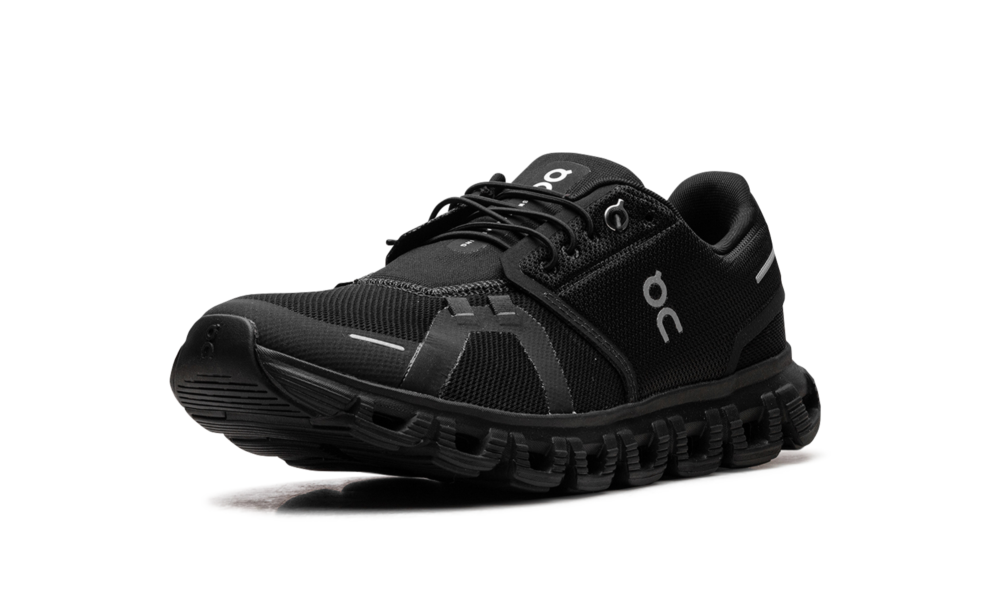Cloud 6 Women "Black Black"