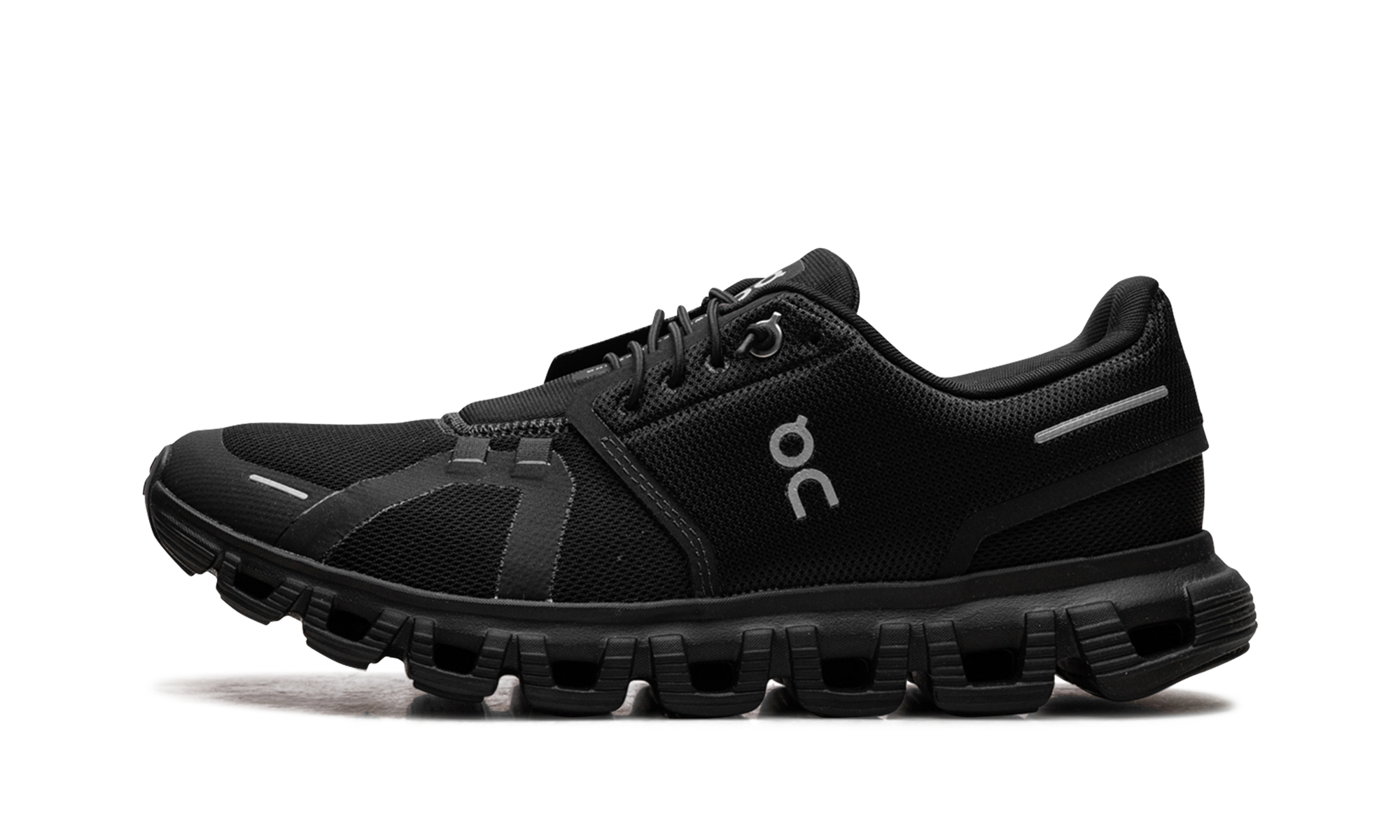 Cloud 6 Women "Black Black"