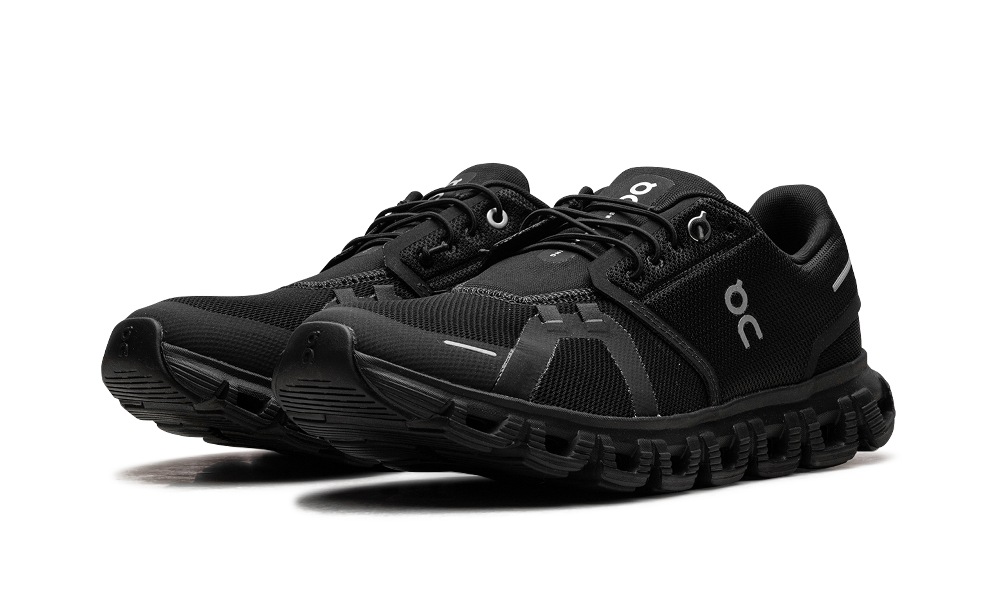 Cloud 6 Women "Black Black"