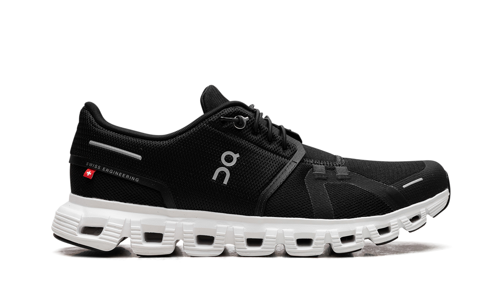 Cloud 6 Women "Black White"