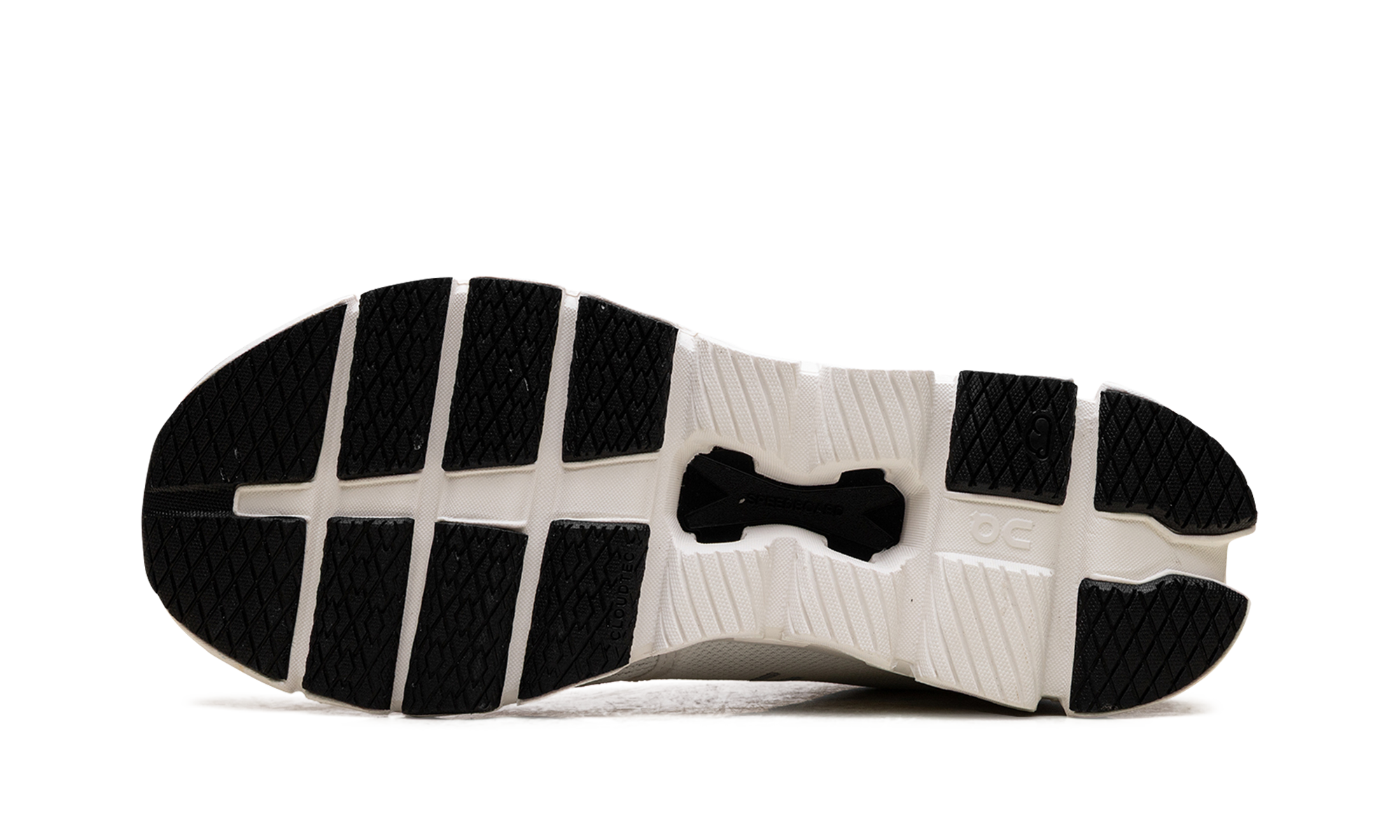 Cloud X 4 "Ivory Black"