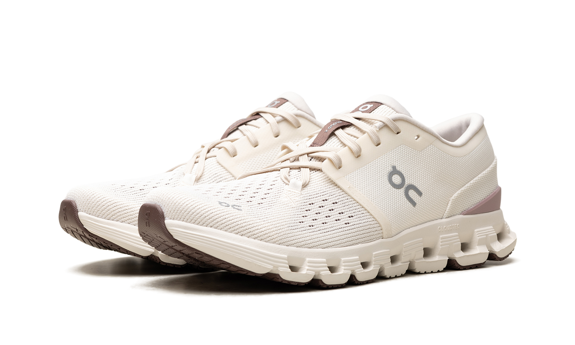 Cloud X4 Women "Ivory Heron"
