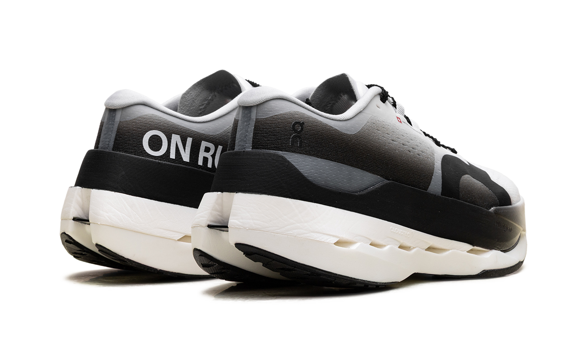 Cloudboom Max Women "White / Black"